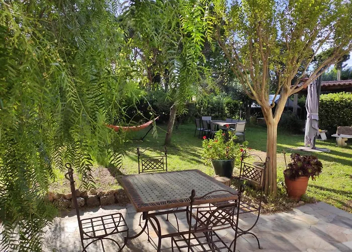 Appartamento Magnifique Rez De Jardin Tropézien