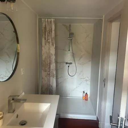 Magnifique Rez De Jardin Tropezien Appartement *